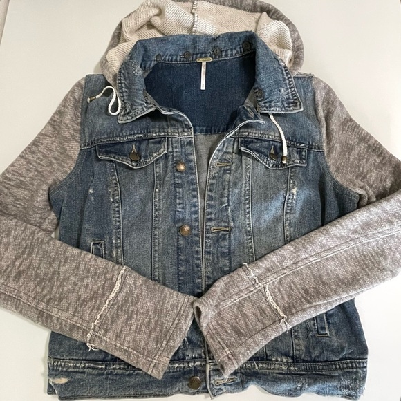 Free People Throwback Distressed Denim Knit Hooded Jacket Medium - Picture 10 of 16